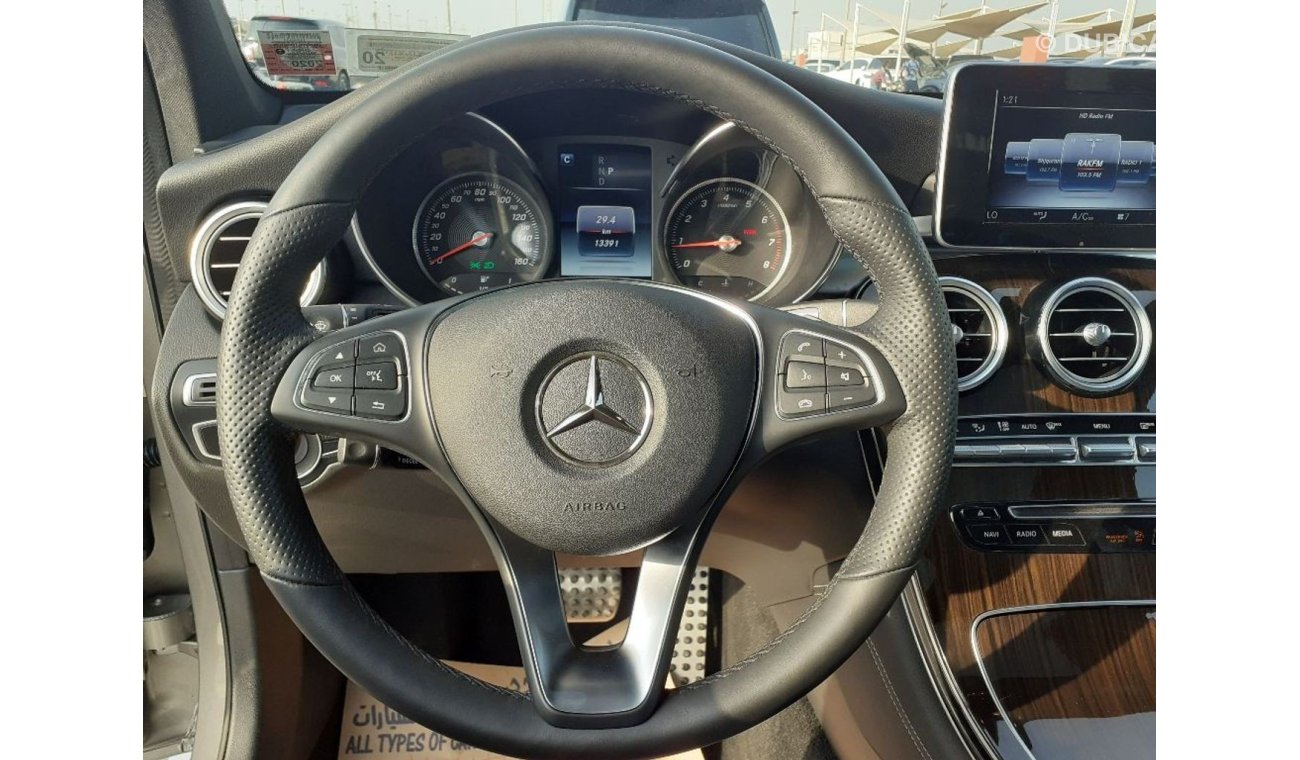 Mercedes-Benz GLC 300 MERCEDES-BENZ GLC 300 YEAR 2019