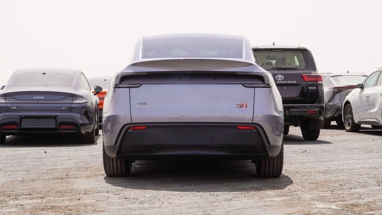 Tesla Model Y Long Range (AWD) || Brand New || 0 KM