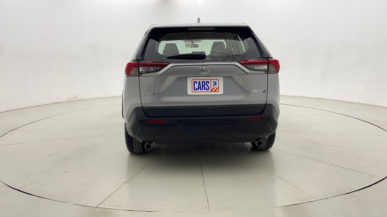 تويوتا راف ٤ EX 2.5 | بدون دفعة مقدمة | اختبار القيادة في المنزل