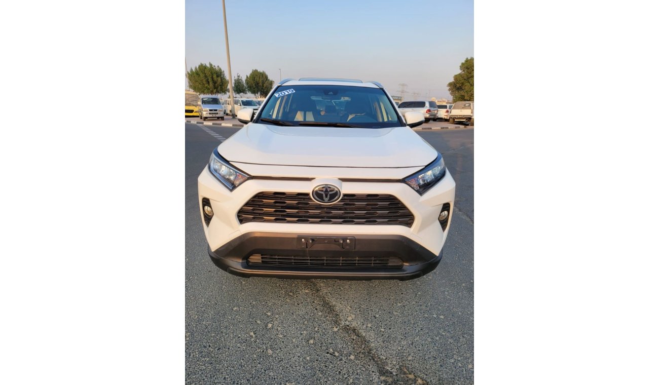 تويوتا راف ٤ TOYOTA RAV4 FULL OPTION