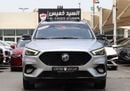 MG ZS LUX