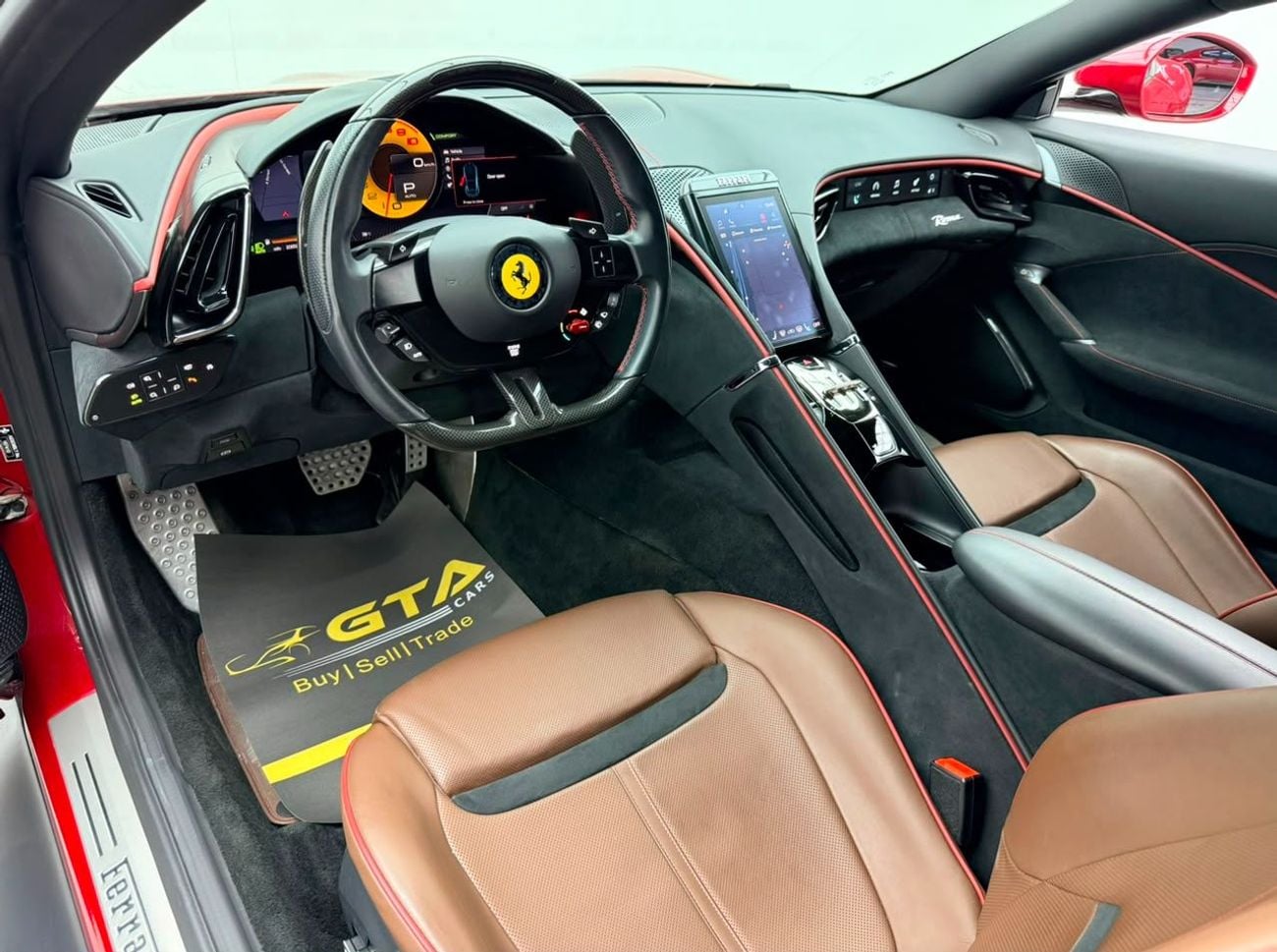 Ferrari Roma STD 2021 Ferrari Roma, 2028 Ferrari Warranty + Service Pack, Full Ferrari Service History, Low Km, GCC