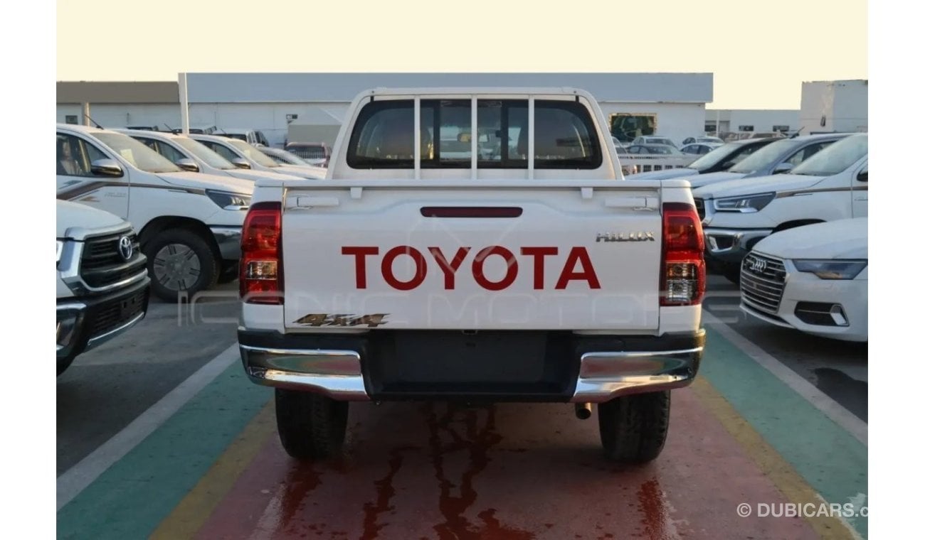 تويوتا هيلوكس 2024 TOYOTA HILUX DC 2.4L DIESEL AUTOMATIC DLX