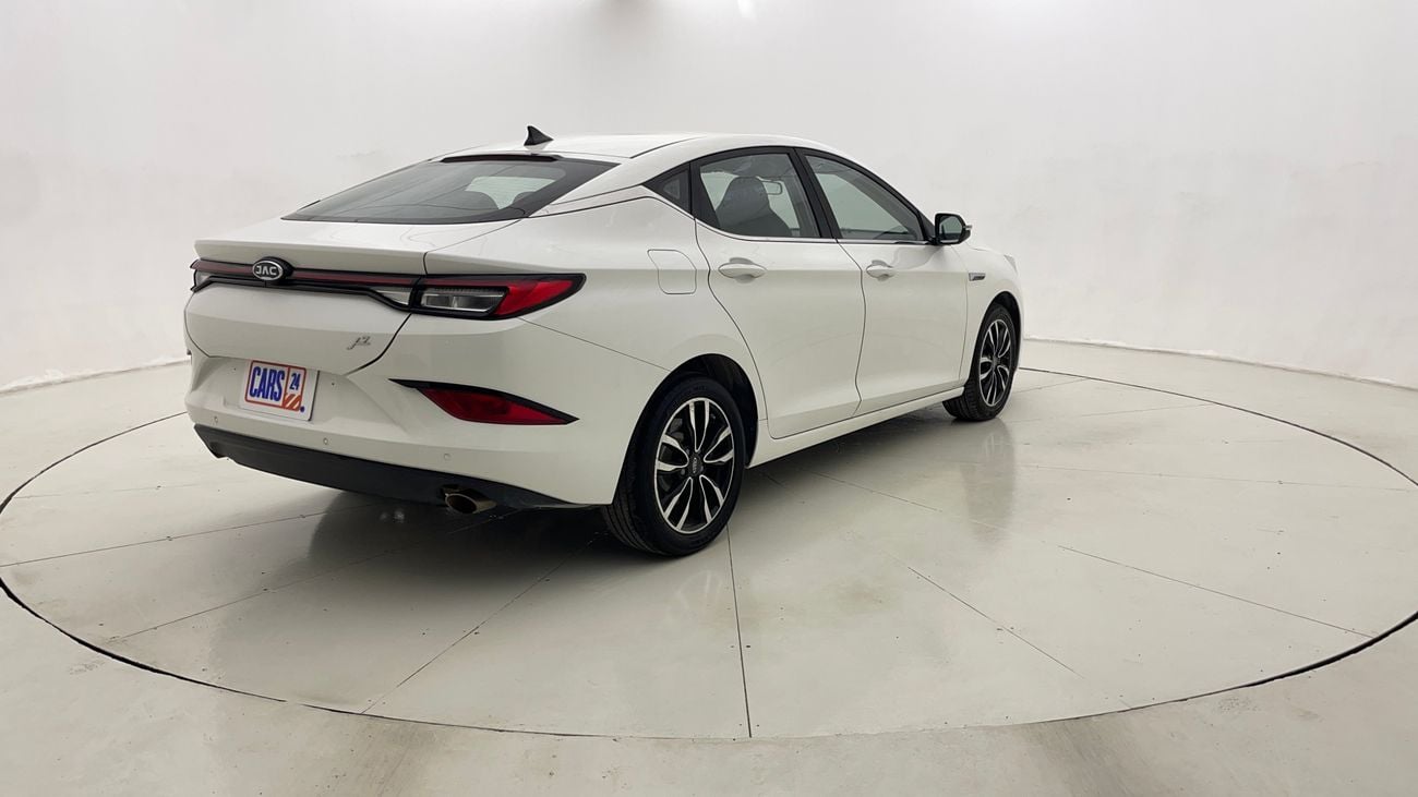 جاك J7 INTELLIGENT 1.5 | بدون دفعة مقدمة | اختبار القيادة في المنزل