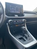 تويوتا راف ٤ 2019 Toyota Rav4 XLE 2.5L V4 - Push Start With Sunroof - MidOption