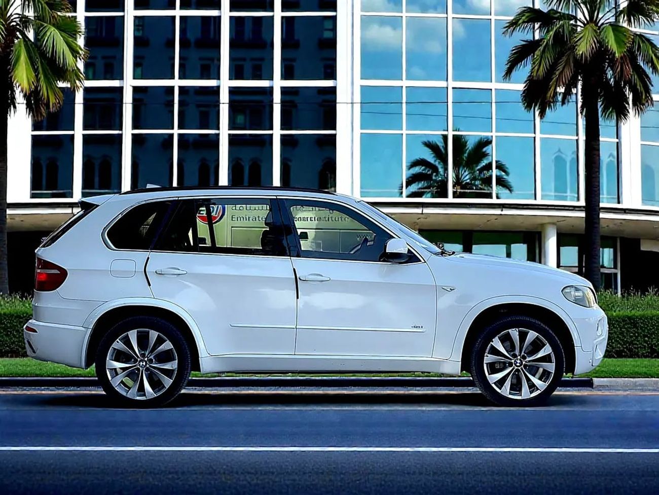 بي أم دبليو X5 | | X-DRIVE | 48I-M-KIT | 4.8L V8 | | GCC