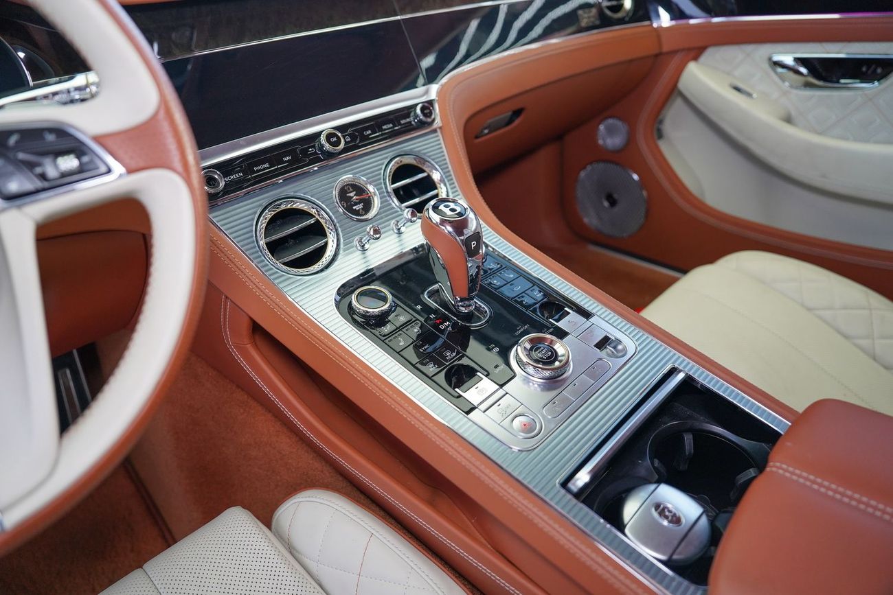 بنتلي كونتيننتال جي تي 6.0L W12 (626 HP)