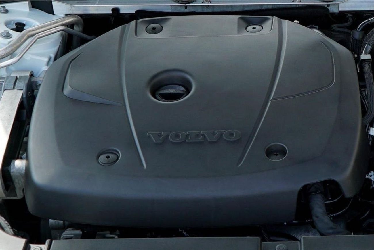 Volvo S90 R Design 90