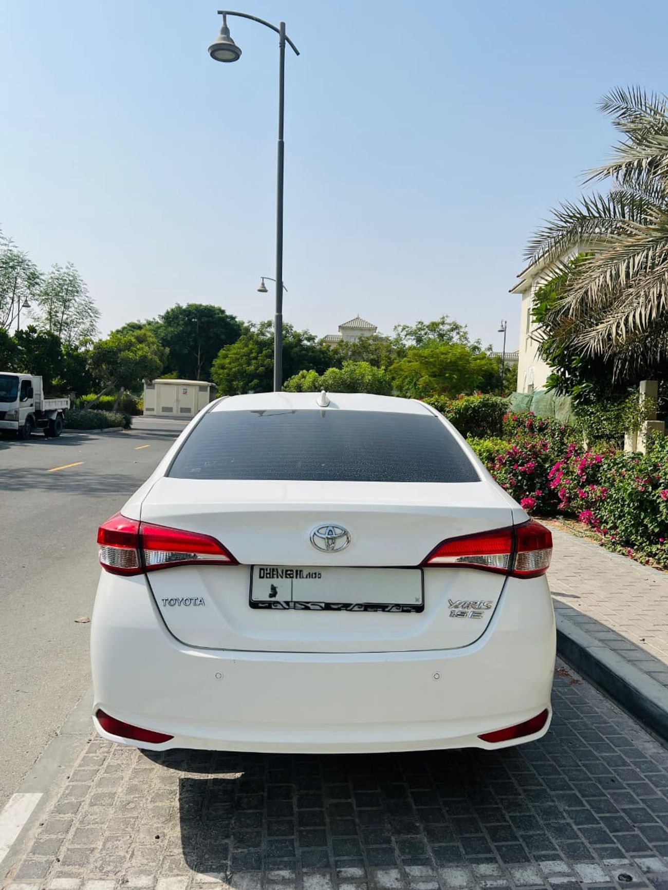 تويوتا يارس 1.5L PETROL AUTOMATIC TRANSMISSION