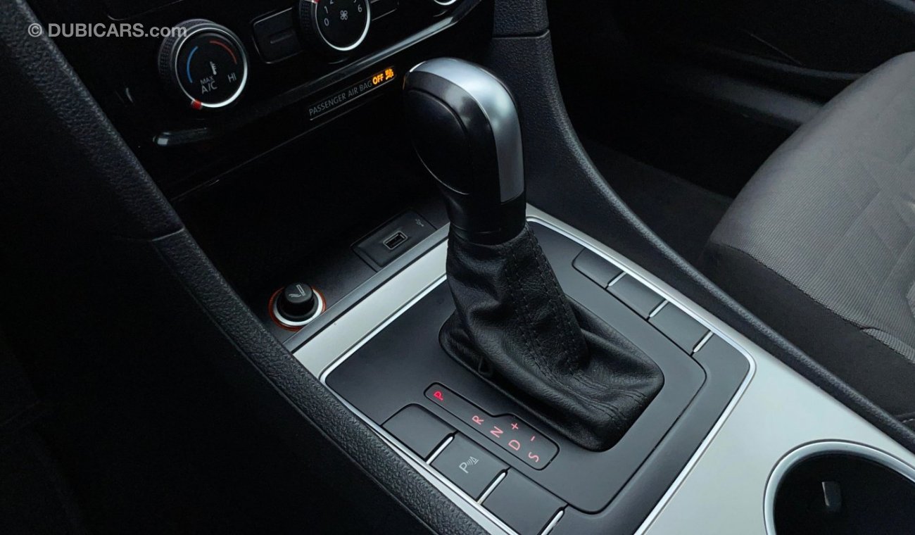 Volkswagen Passat S 2.5 | Under Warranty | Inspected on 150+ parameters