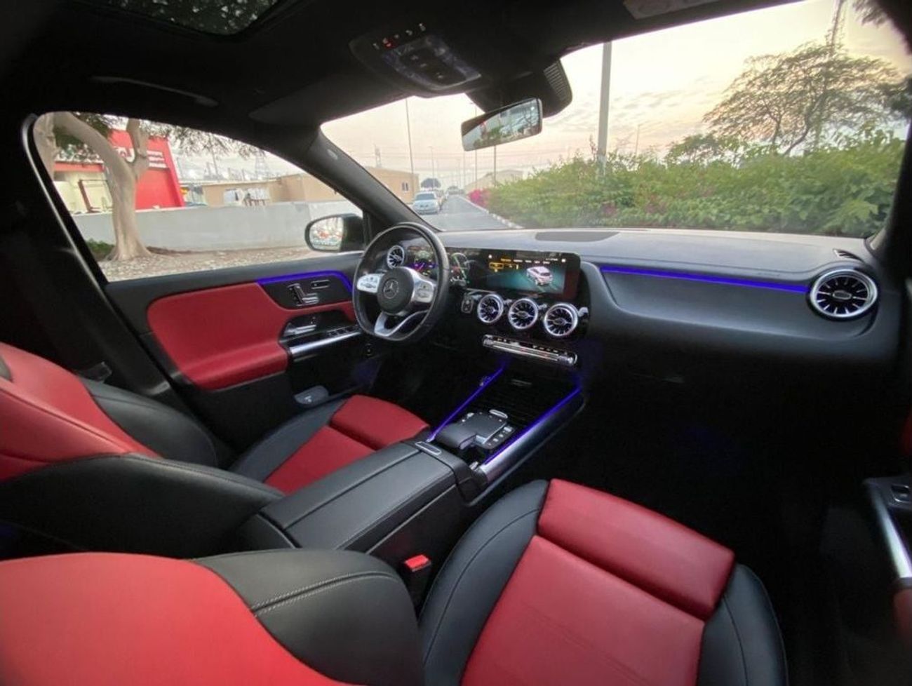 Mercedes-Benz GLA 200 Premium 1.4L