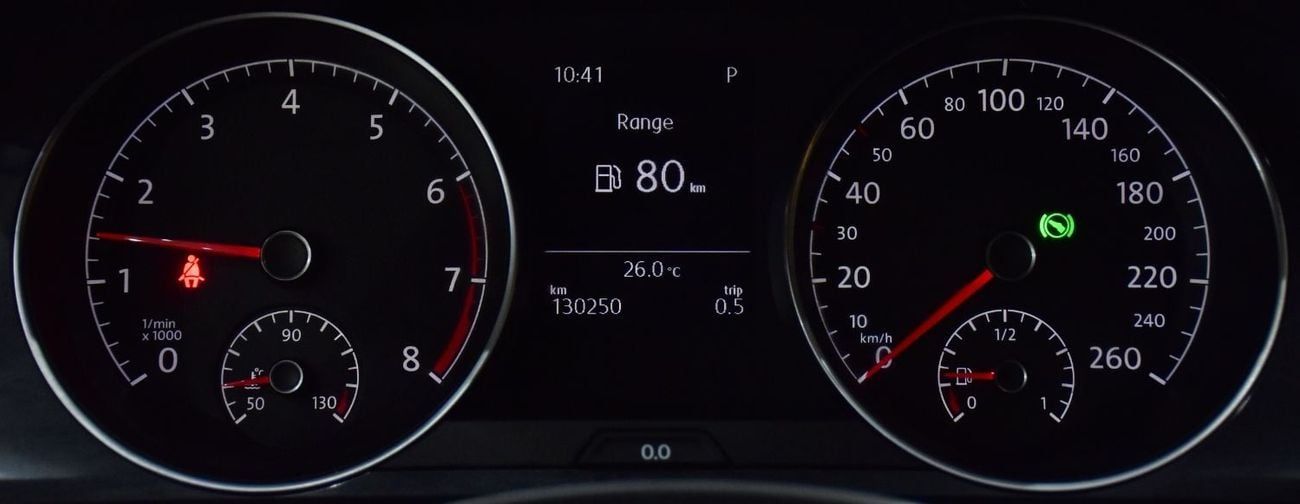 فولكس واجن جولف EXCELLENT DEAL for our Volkswagen Golf TSi ( 2018 Model ) in Grey Color GCC Specs