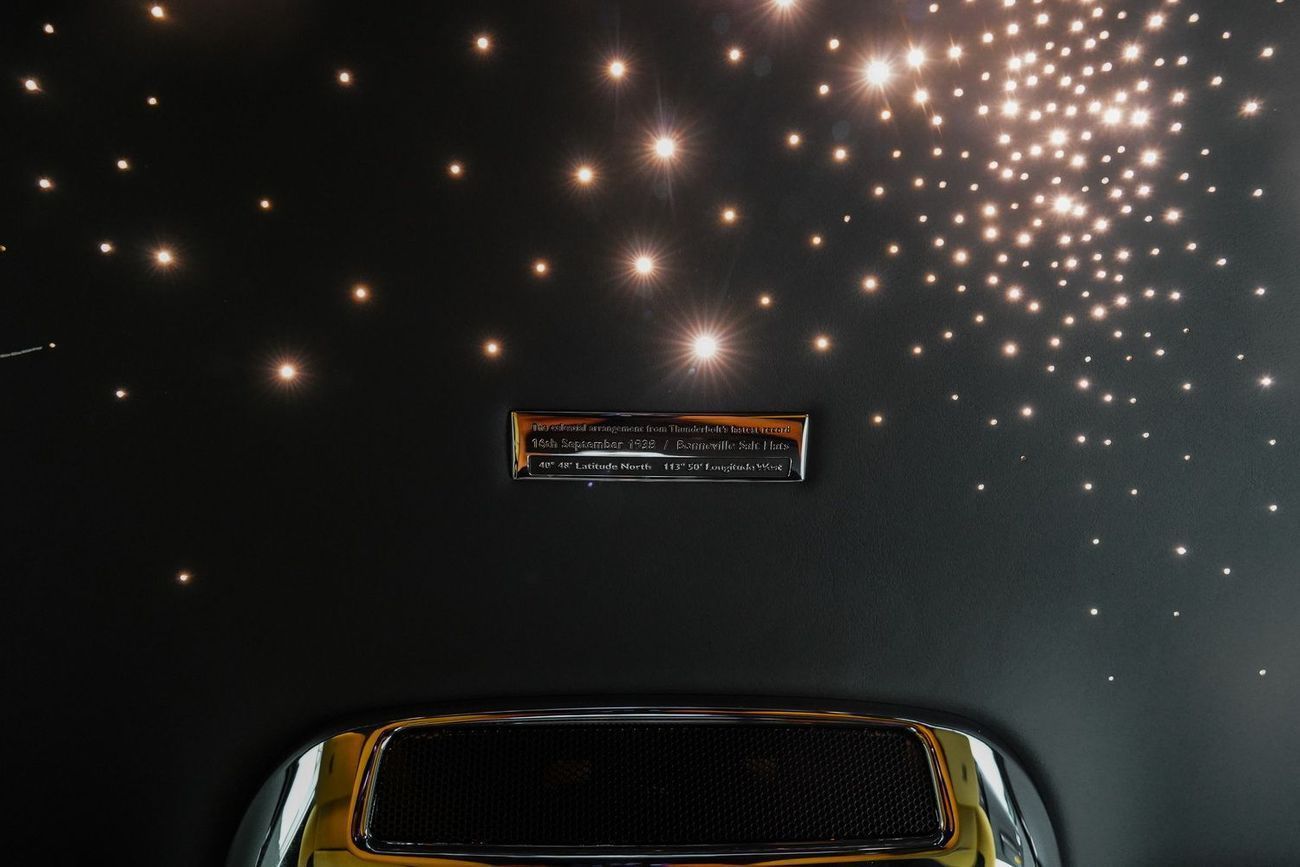 Rolls-Royce Wraith Rolls Royce Wraith Black Arrow 1 of 12