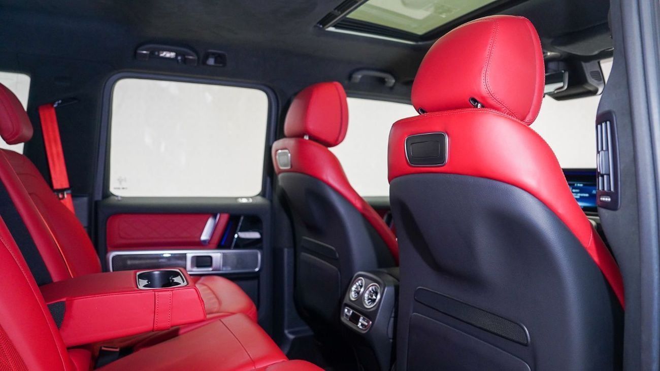 مرسيدس بنز G 63 AMG 4X4² G 63 AMG 4x4² | AED 12,693 PM | GCC Spec, Warranty 2028 |