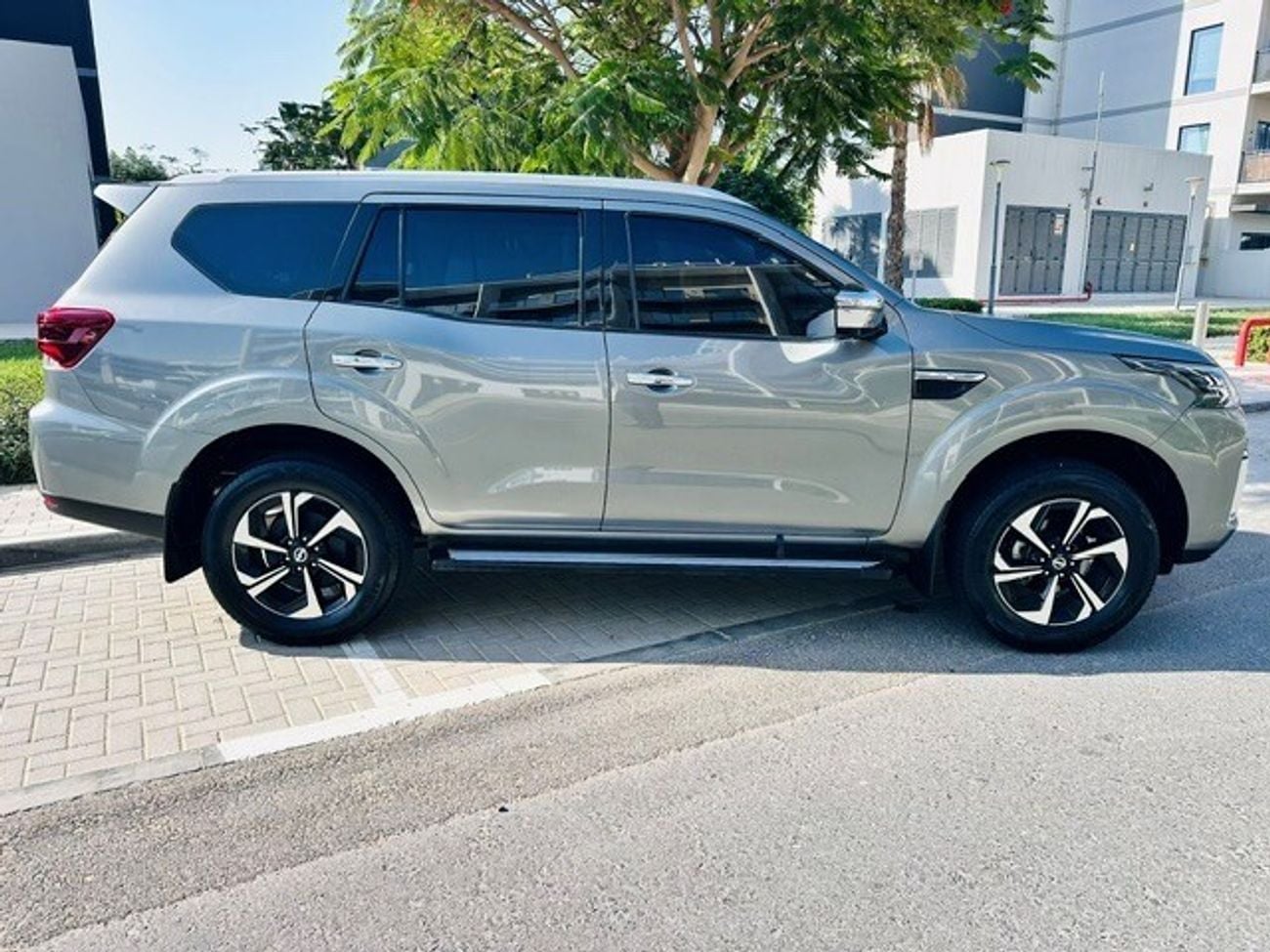 Nissan X Terra PLATINUM