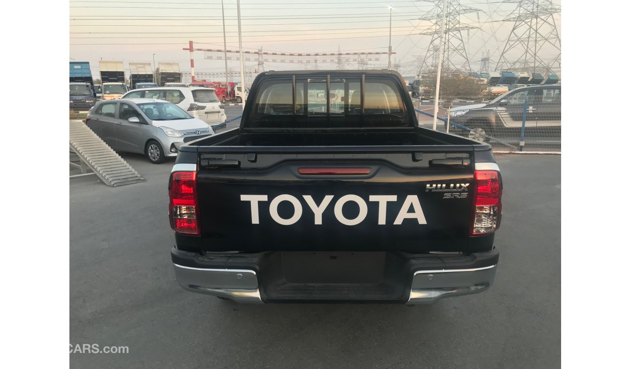 Toyota Hilux SR5 Automatic 2.4L 4x4 Diesel with Push Start