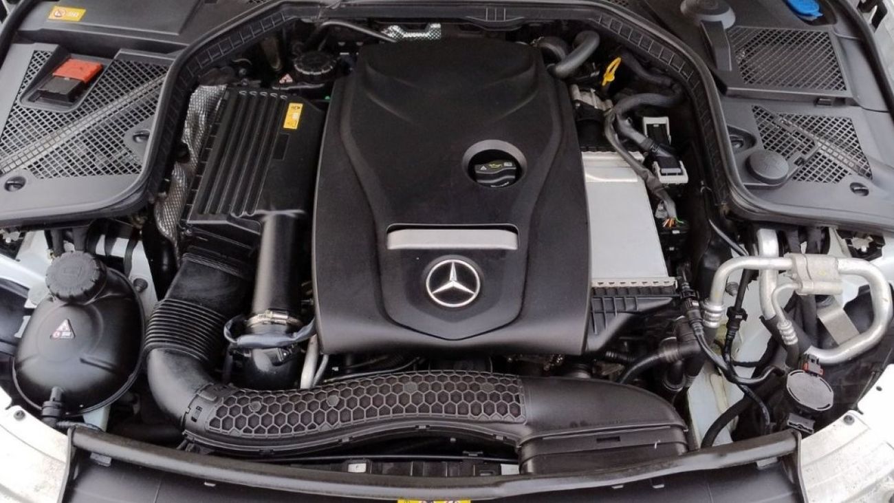 Mercedes-Benz C 200 AMG Pack