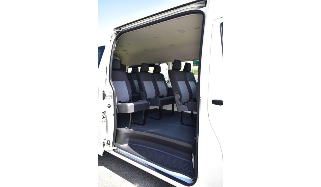 Toyota Hiace DX 2.8L Diesel 13 Seater MT