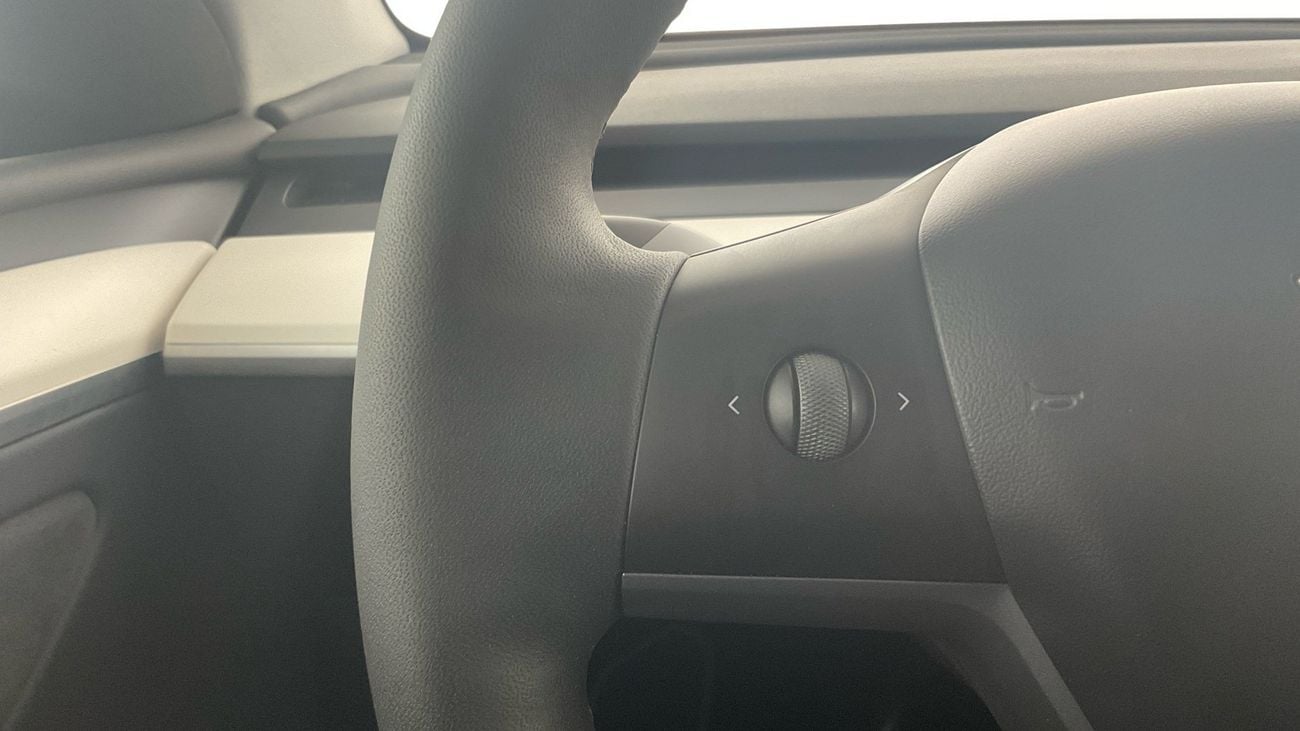 Tesla Model Y Performance (Dual Motor) | upto AED 20,000 Ramadan Discount | Guaranteed Warranty | 0 Down Payment