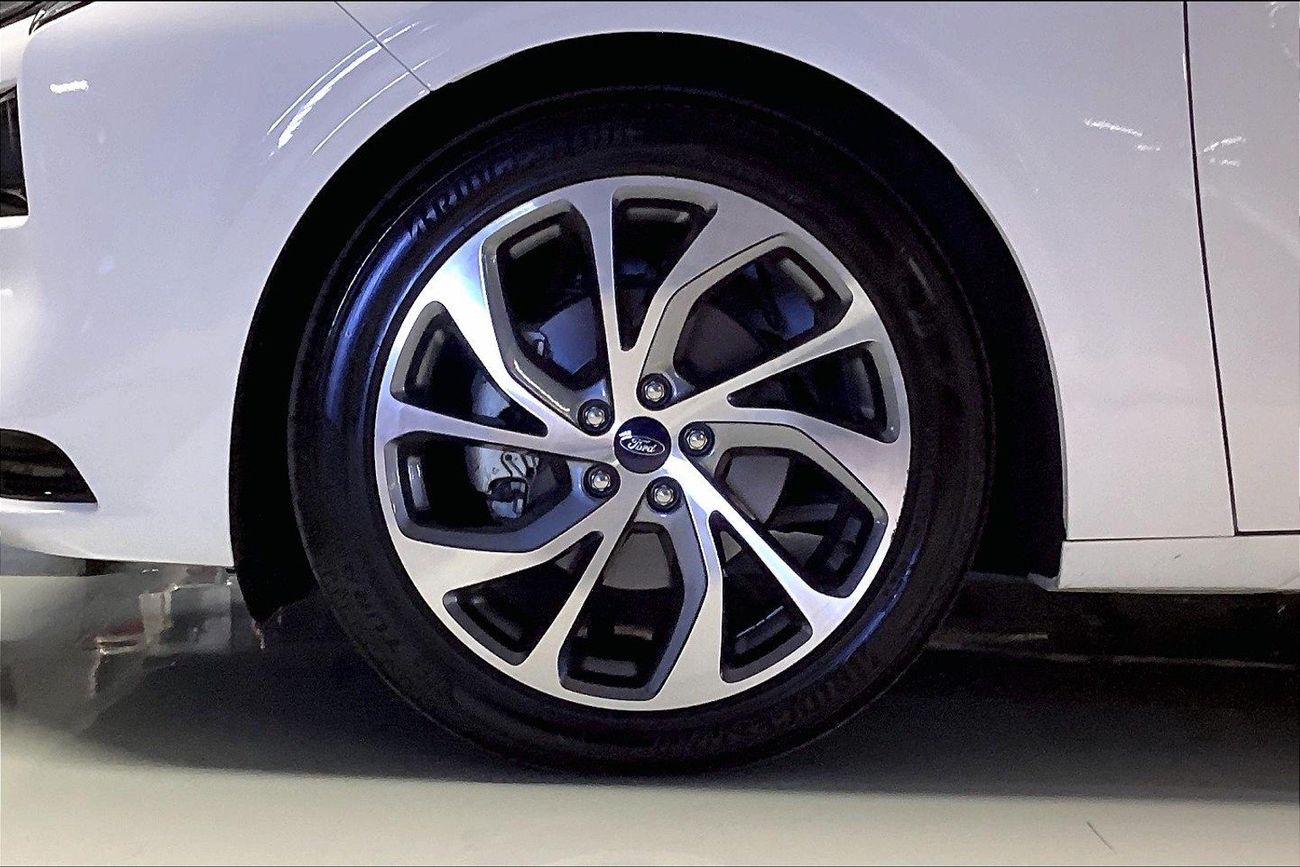 Ford Taurus Titanium | Guaranteed Warranty | 0 Down Payment