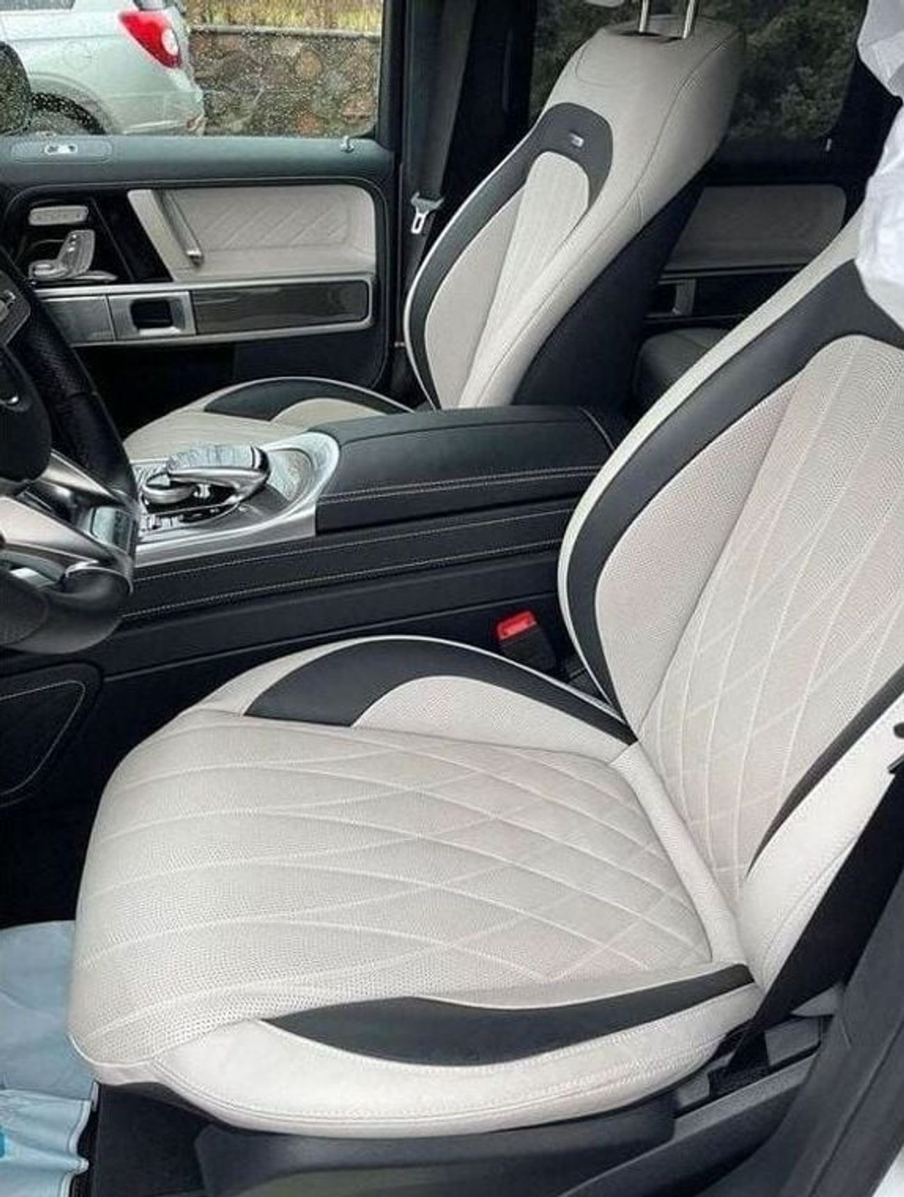 مرسيدس بنز G 63 AMG 6x6 4.0 G63 V8 BiTurbo AMG  LEFT HAND DRIVE