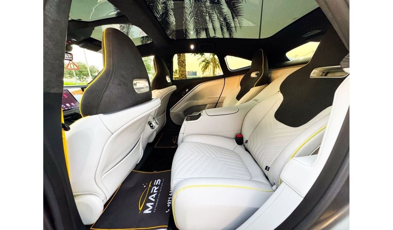 Avatr 11 2023 USED AVATR 11 AWD / 90 kWH / WLTC (580 KM) / LAW MILEAGE (20,000 KM) / WARRANTY