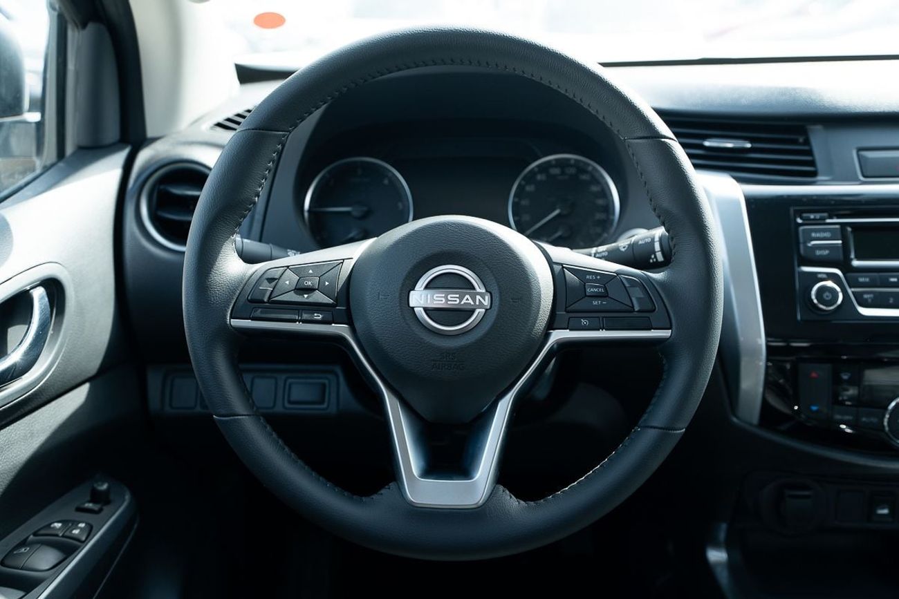 Nissan Navara Nissan Navara Manual Transmission 4x4