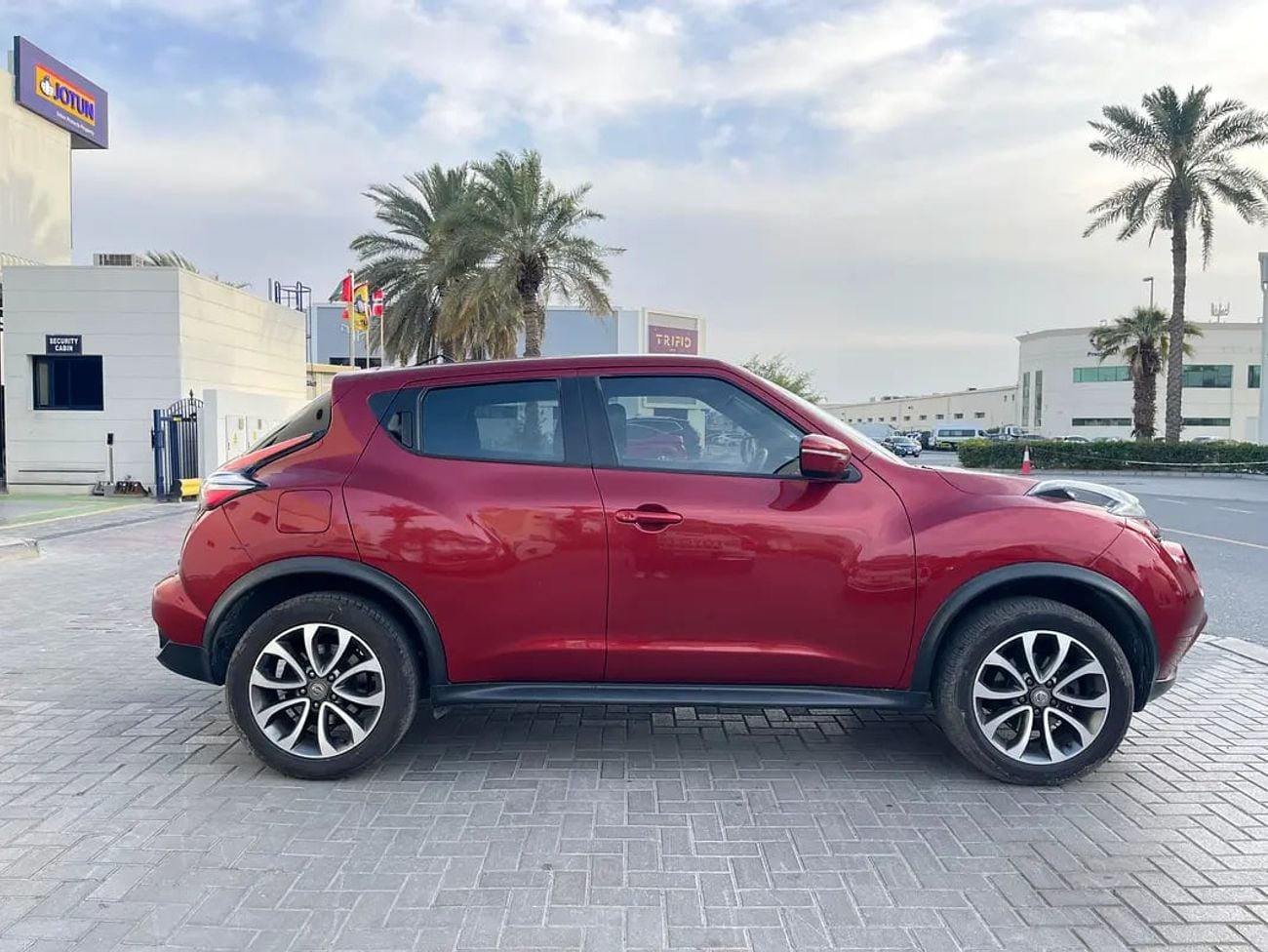 نيسان جوك SV 1.6L SV GCC Specs - Well Maintained