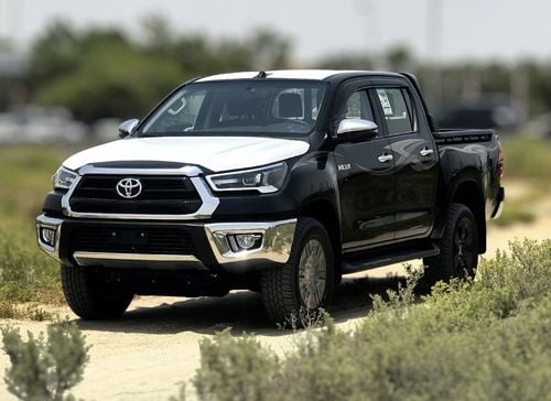 Toyota Hilux D/CAB,PICKUP,2.7L,4X4,DIGITAL AC,WOODEN INTERIOR,BLIND SPOT,DVD+CAMERA,DIFF LOCK,M/T,2 COOL BOX,2025