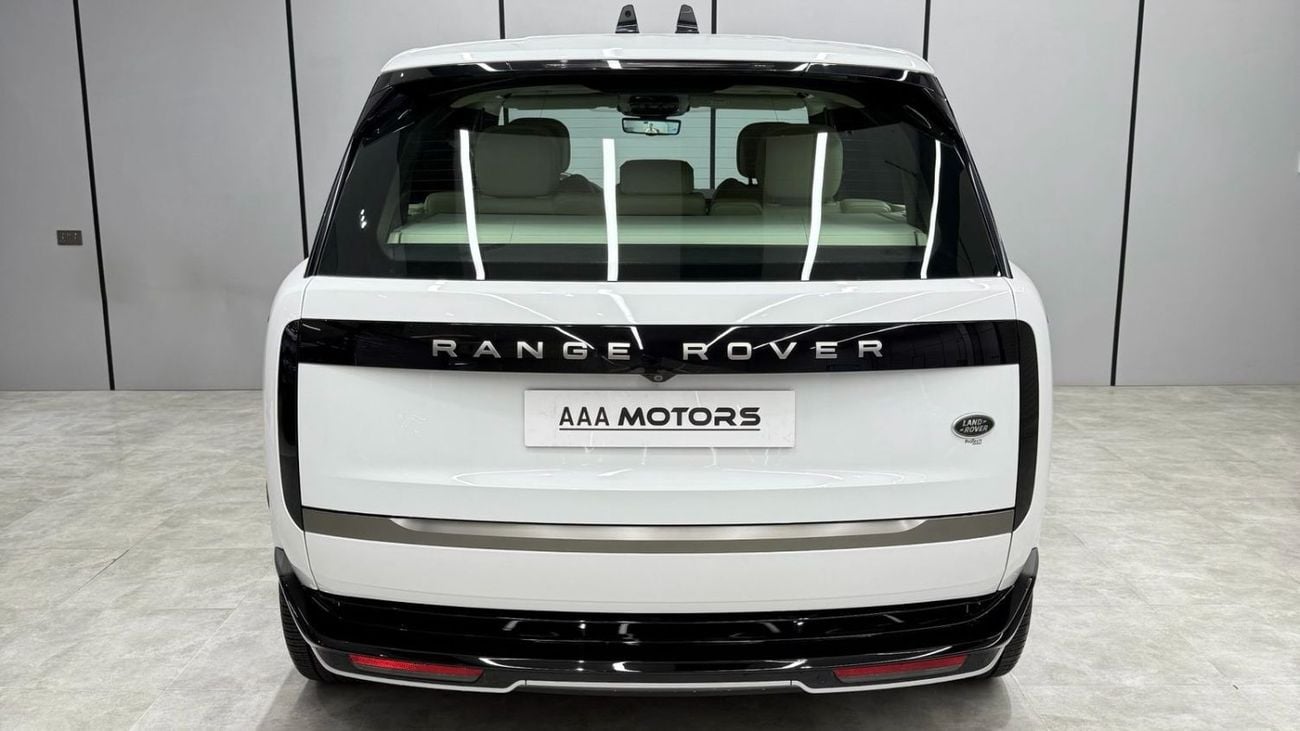 Land Rover Range Rover HSE P530 4.4L | V8 | GCC Specs | Warranty & Service Contract Until 2027