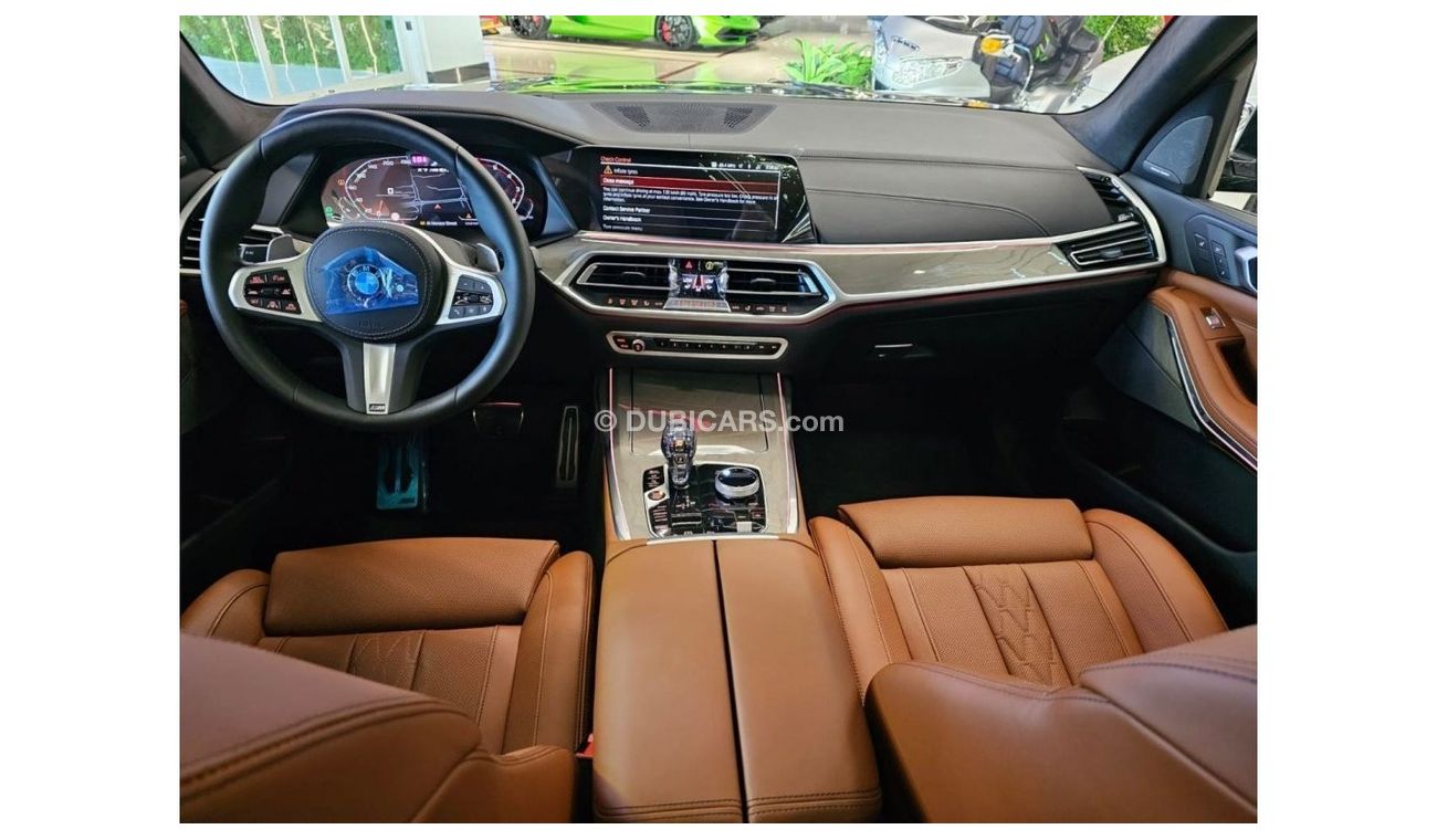 BMW X7 M50i Luxury BMW X7 50i Mkit/2022 /2 Years Warranty/Brand New