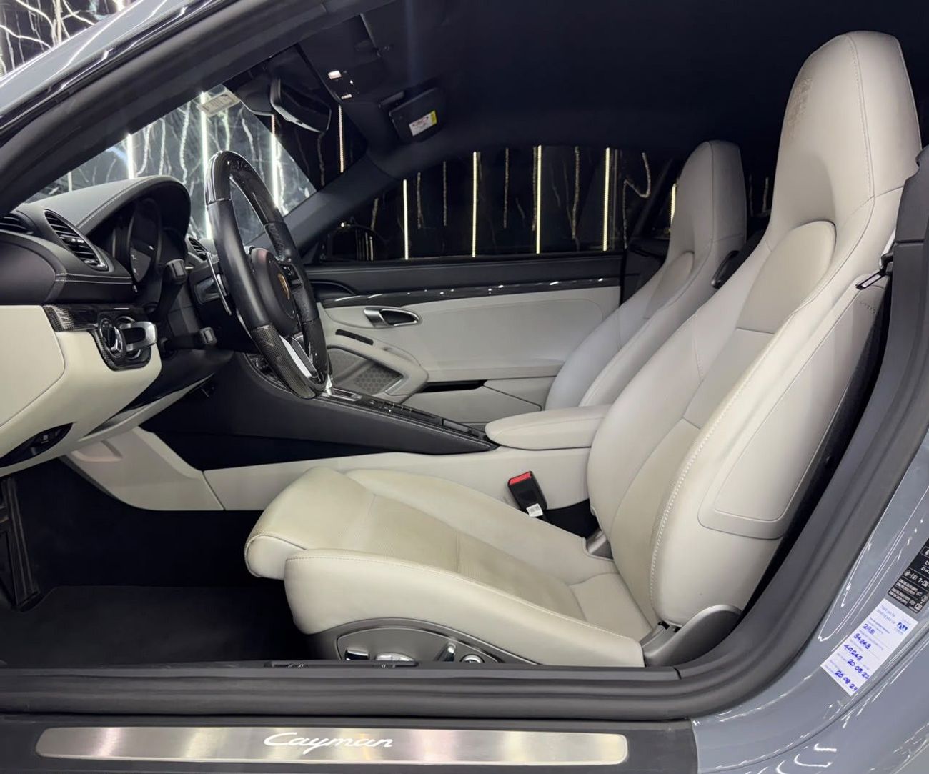 بورش كايمان 718 STYLE EDITION Porsche 718 cayman | GCC |  Rare ARCTIC Grey | Low Mileage