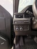 GMC Yukon GMC Denali Diesel - 2022 - Dark Blue