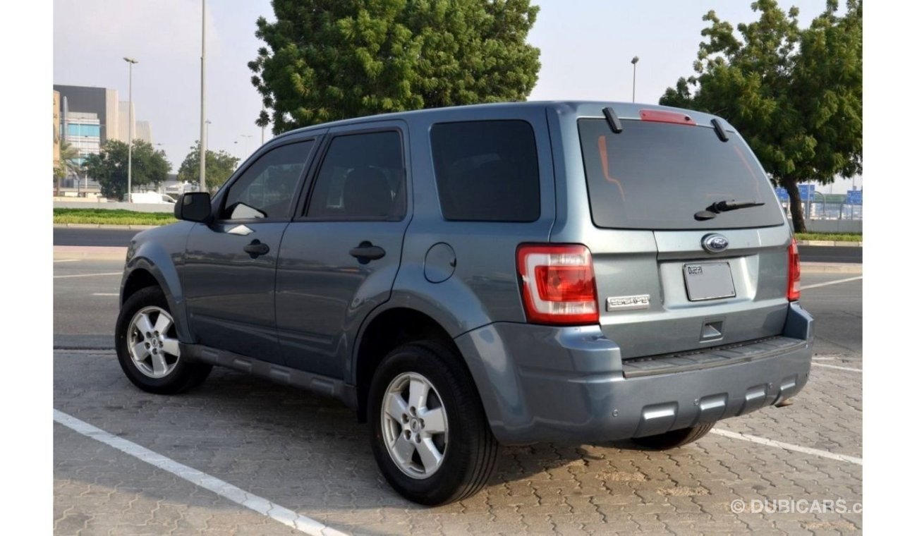 Ford Escape XLT GCC in Very Good Condition