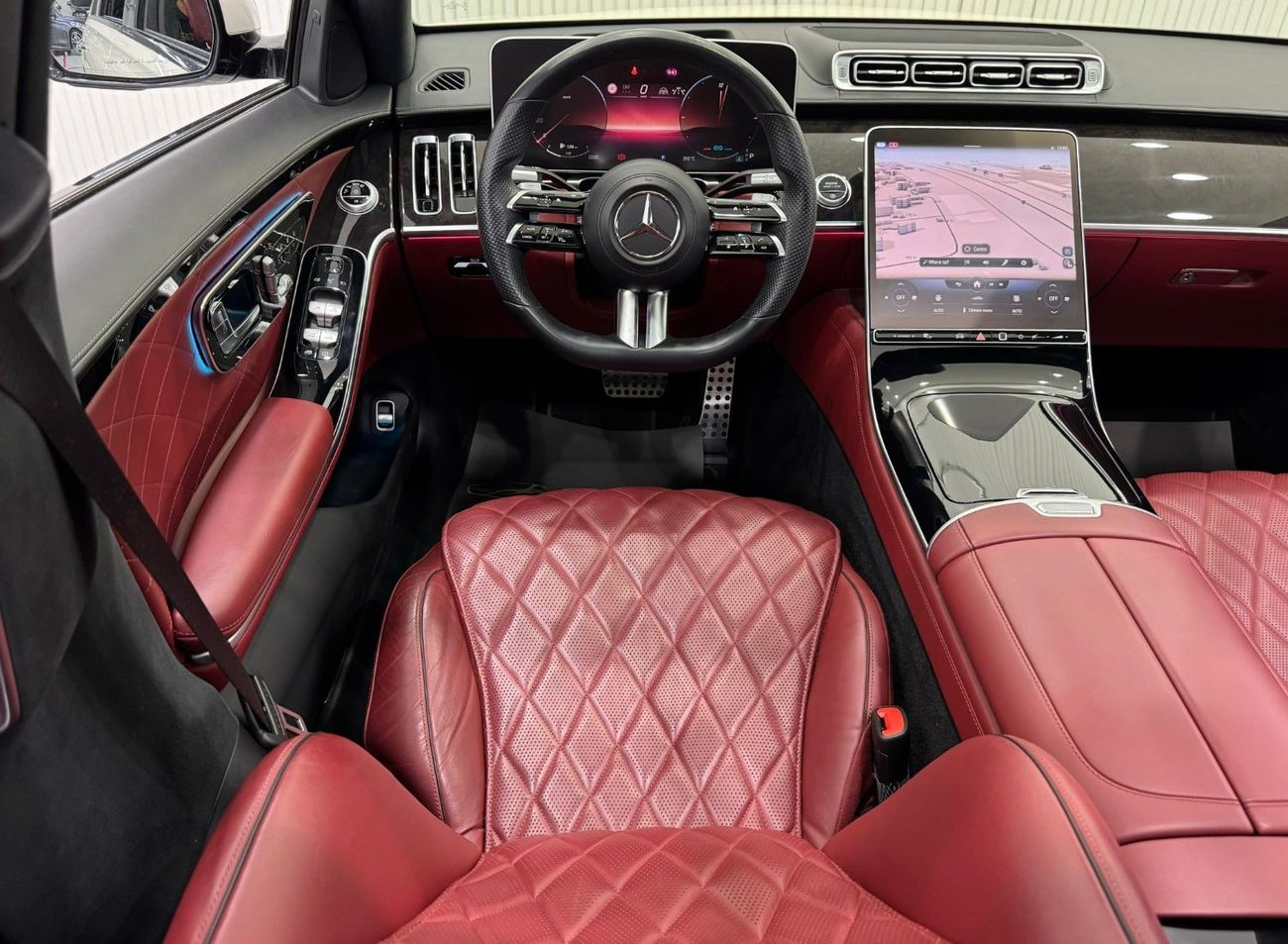 Mercedes-Benz S 580 4MATIC Exclusive 4.0L 2022 Mercedes S580 Original Brabus Kit, One Year Warranty, Full Service Histor