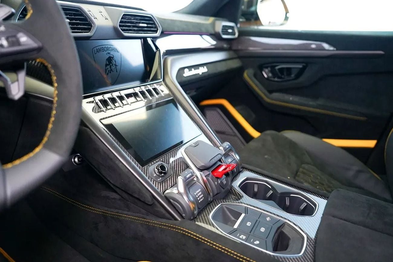 Lamborghini Urus PERFORMANTE VTI 4.0T V8