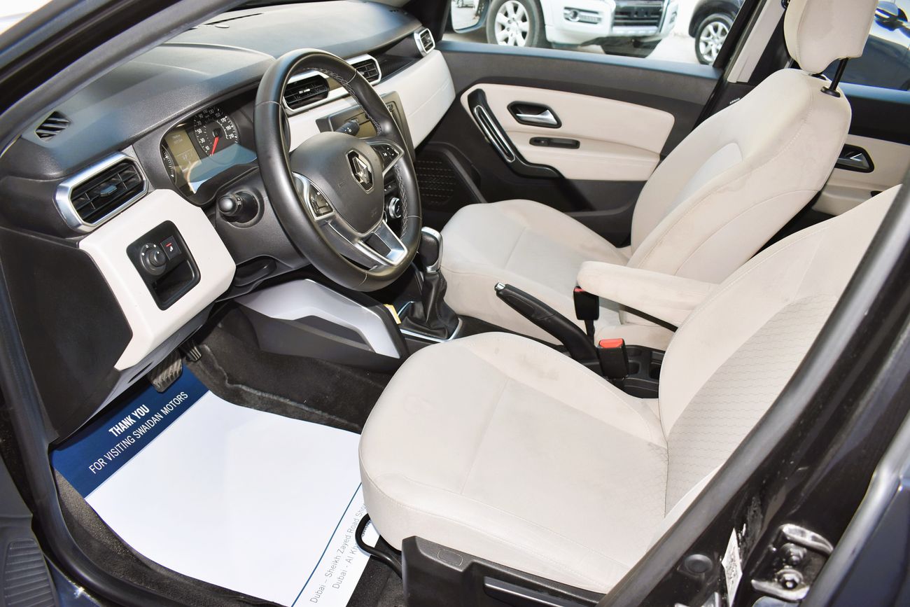 Renault Duster AED 719 PM | 1.6L SE 2WD GCC DEALER WARRANTY