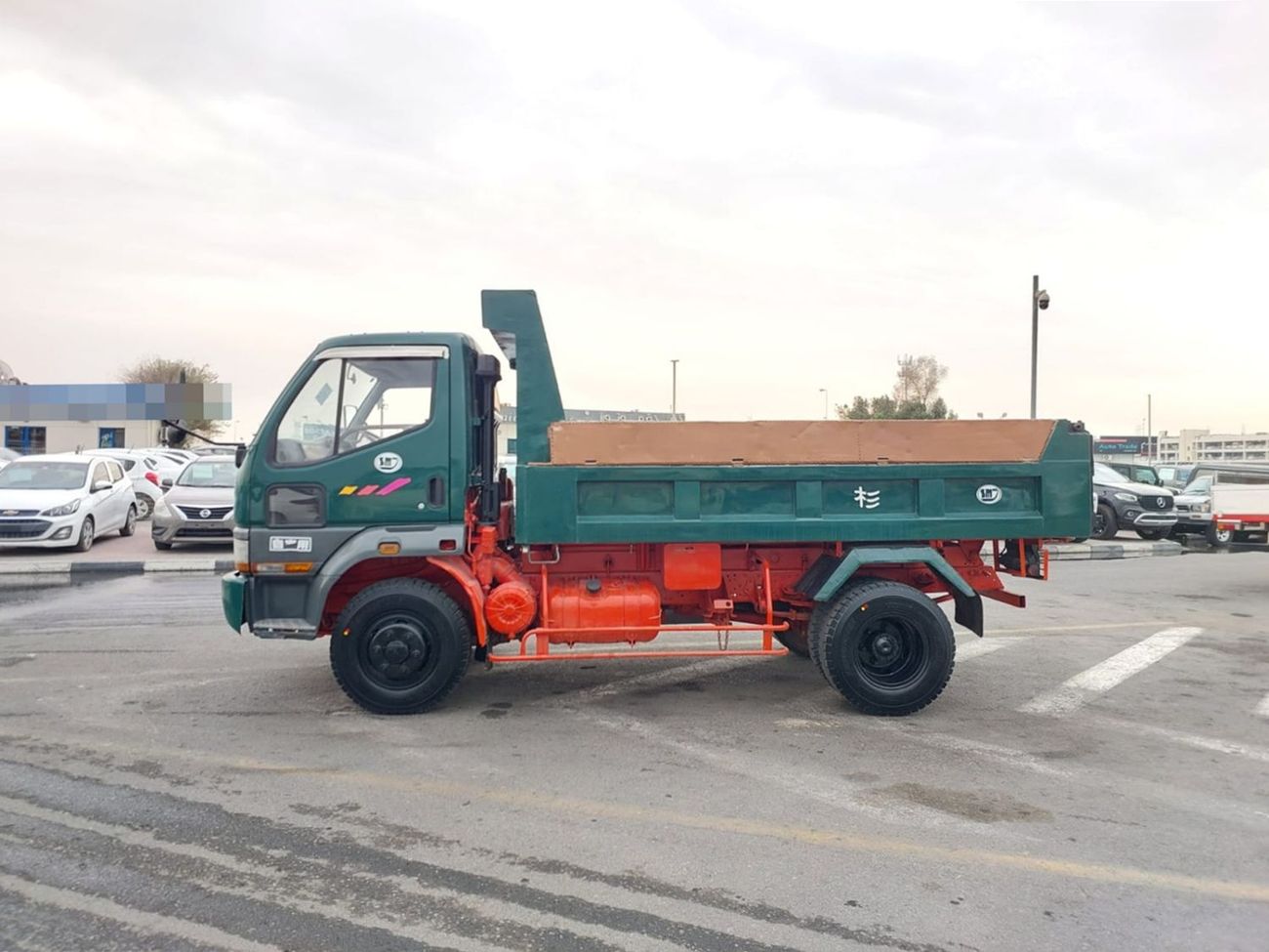 Mitsubishi Fighter (RAMADAN OFFER) MITSIBISHI FIGHTER MIGNON TRUCK RHD 1995 MODEL 8.2 L DIESEL MANUAL(PM01085)