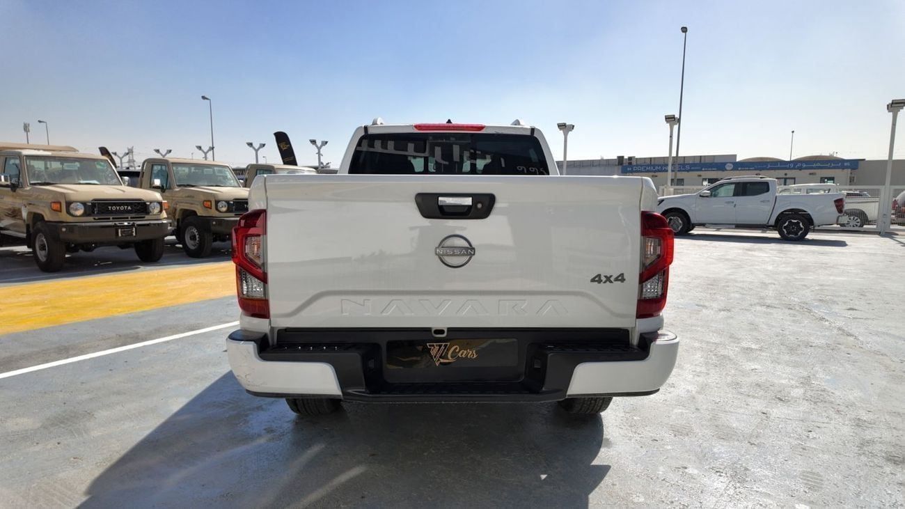 Nissan Navara CSF 2.5L (158 HP) 2025 Nissan Navara DLX CSF | 2.5L Turbo Diesel | 161 HP | Manual | 4x4 | GCC Specs