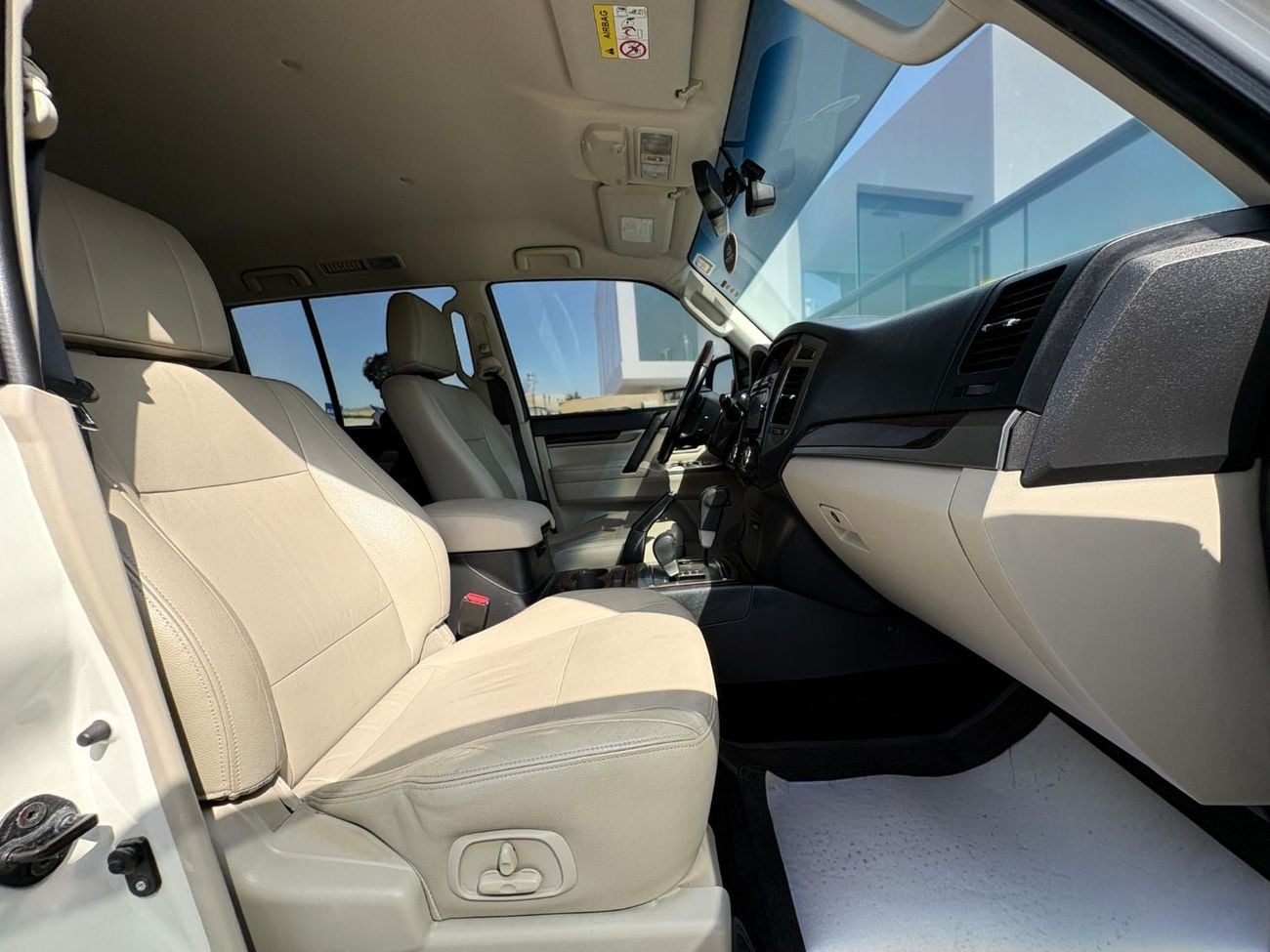 ميتسوبيشي باجيرو AED 1,360 P.M | 0% DOWN PAYMENT | MITSUBISHI PAJERO GLS | 3.8L V6 | 2020 | GCC SPECS