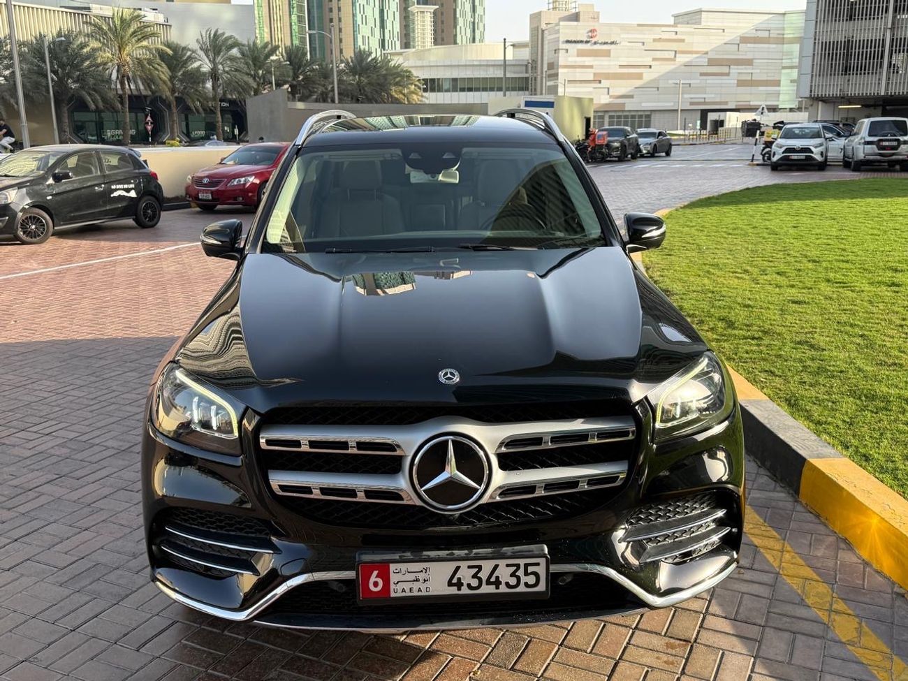 مرسيدس بنز GLS 450 Premium + 3.0L (389 HP)