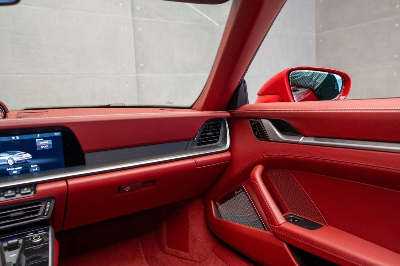 Porsche 911 Carrera 4S 3.0L (380 HP) Convertible