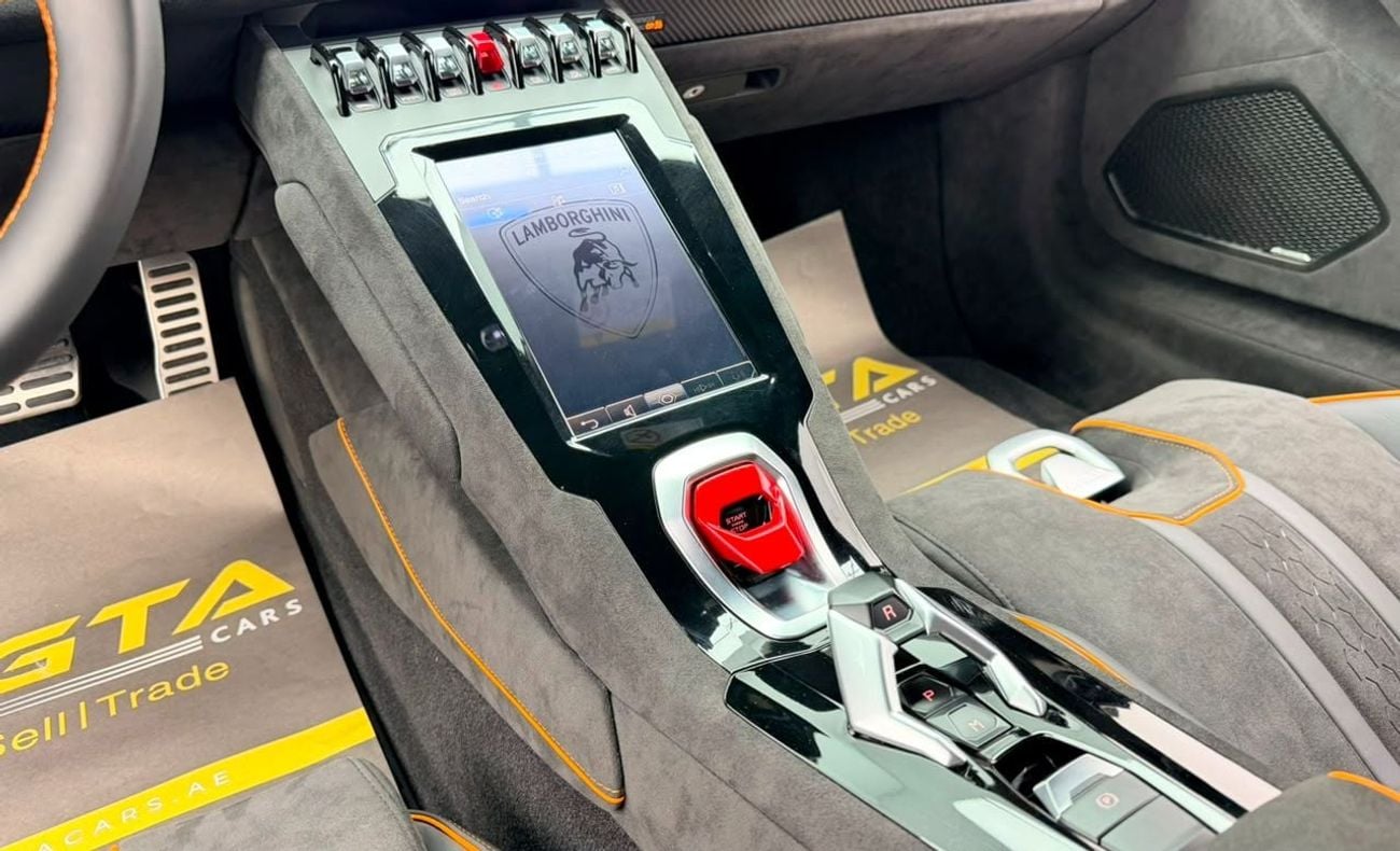 Lamborghini Huracan STERRATO