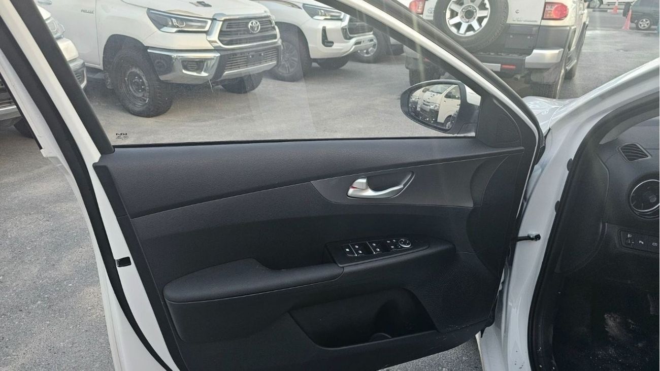 كيا K3 KIA K3 1.5L 2024 FULL OPTION WITH SUNROOF