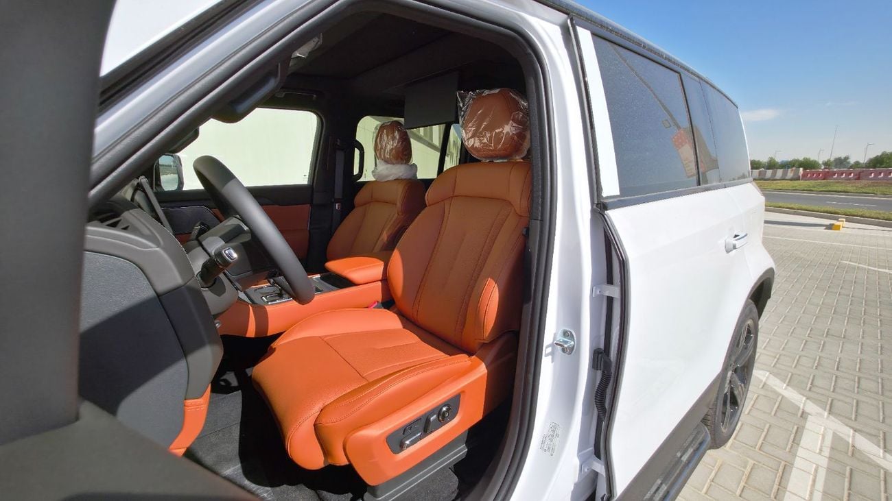 ROX 01 ROX 01 - 7 Seats - 2026 Brand New With EVS Warranty