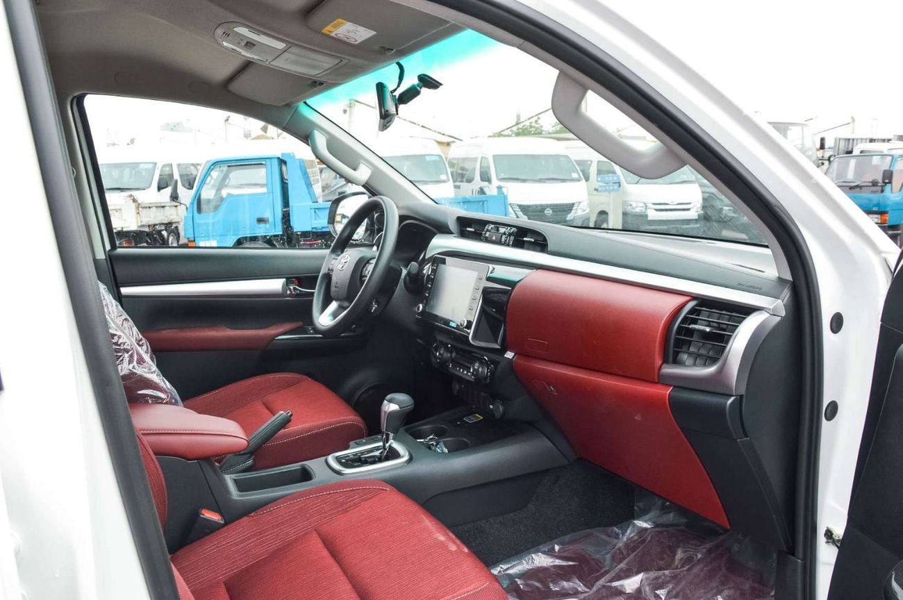 Toyota Hilux TOYOTA HILUX GLXS 2.7L 4WD  PETROL PICKUP 2026 - WHITE