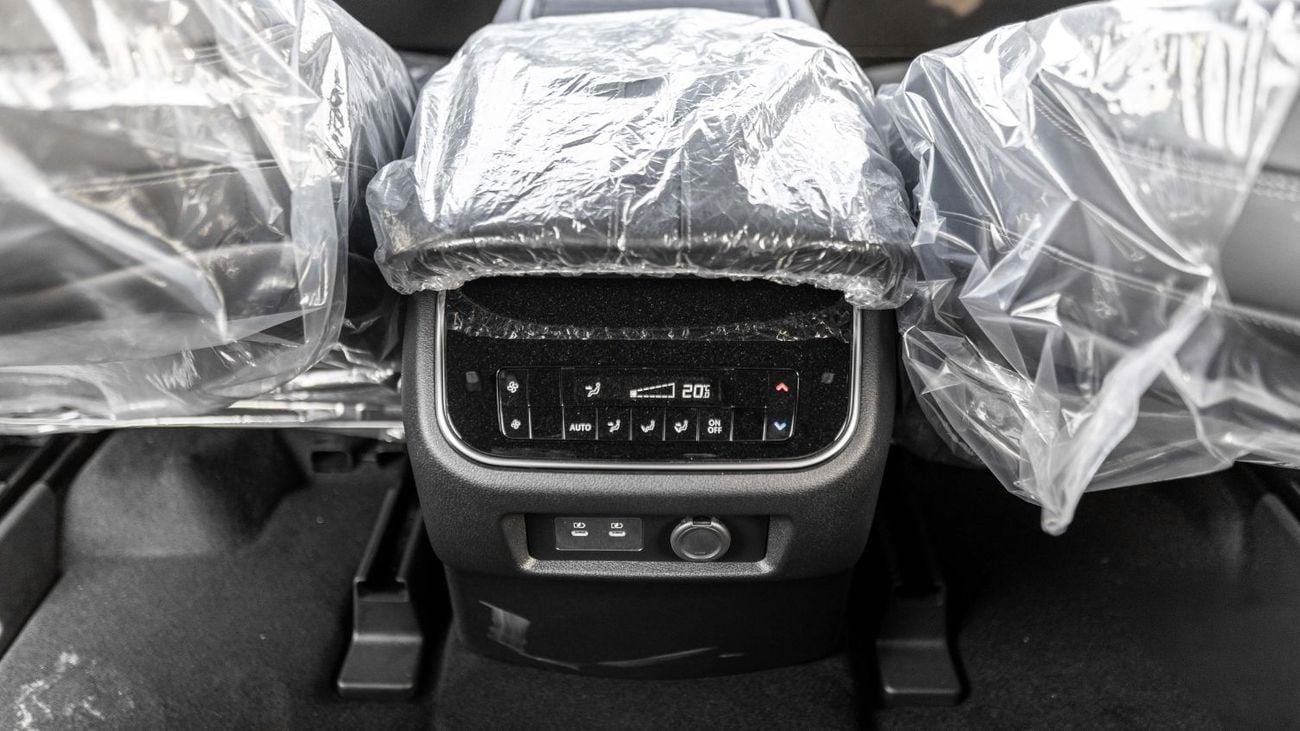 نيسان باترول 2026 Nissan Patrol SE T2 3.8L AT Petrol (Black-Black)