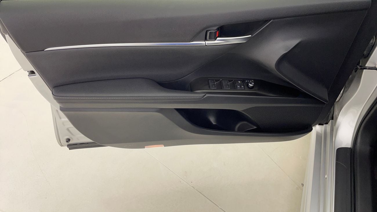 تويوتا كامري SPORT 3.5 | بدون دفعة مقدمة | اختبار القيادة في المنزل