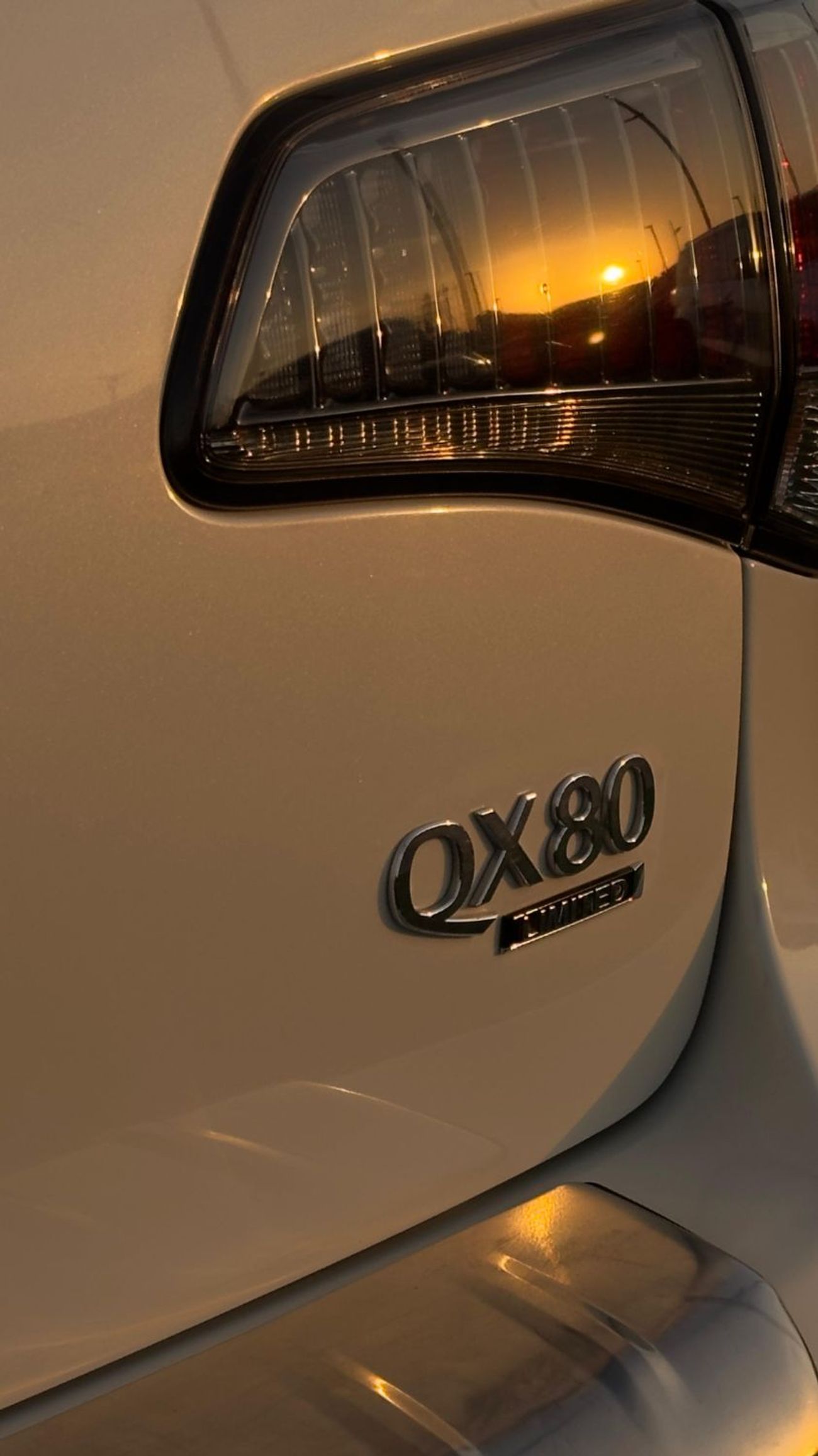 Infiniti QX80