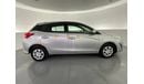 Toyota Yaris SE / E